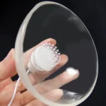透明カップでしゃぶられ乳首が丸見え！：ニップルマジック